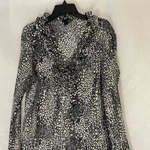 East 5th blouse size 2X